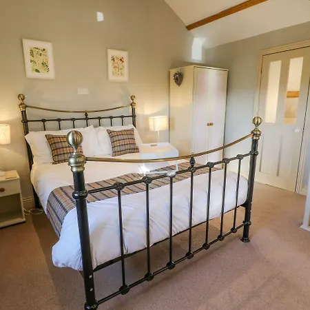 The Stable, Sedbury Park Farm