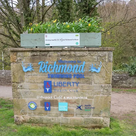 The Stable, Sedbury Park Farm بيت للعطل